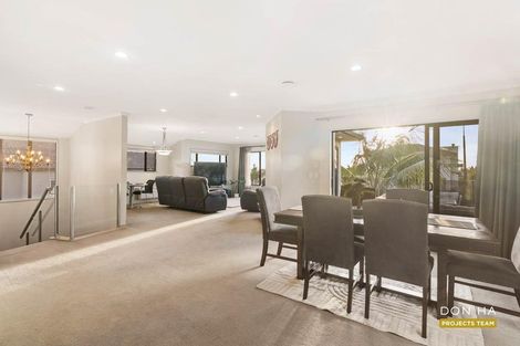 Photo of property in 2 Baverton Drive, Flat Bush, Auckland, 2016