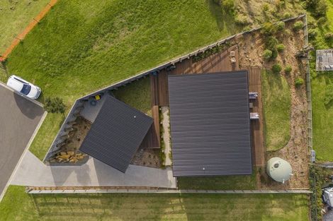 Photo of property in 6 Joyce Harsant Place, Cooks Beach, 3591