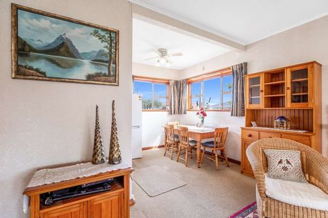 Photo of property in 32 Marshall Avenue, Whanganui East, Whanganui, 4500