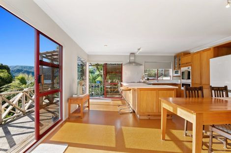 Photo of property in 92 Okareka Loop Road, Lake Okareka, Rotorua, 3076