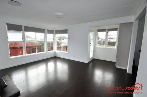 Photo of property in 16 Grant Crescent, Masterton, 5810
