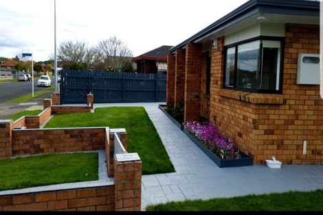 Photo of property in 8 Jasmine Avenue, Dinsdale, Hamilton, 3204