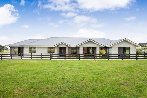 Photo of property in 21 Meavy Lane, Ashhurst, Palmerston North, 4470