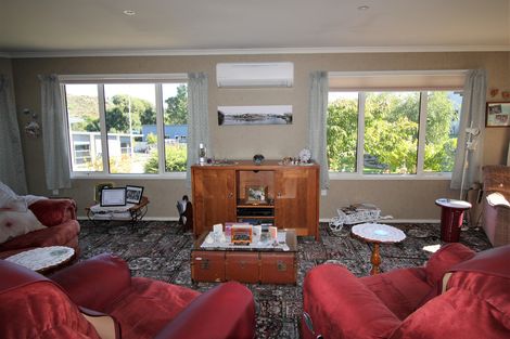 Photo of property in 6 Walnut Grove, Alexandra, 9320