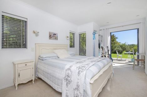 Photo of property in 80 Clifton Road, Whitford, Howick, 2571