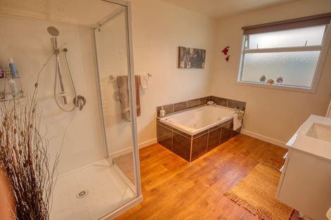 Photo of property in 11 Bowen Street, Kokatahi, Hokitika, 7881