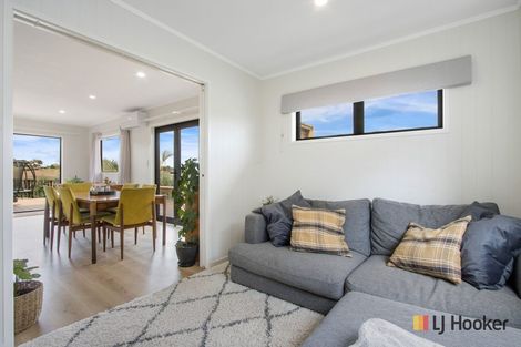 Photo of property in 68 The Crescent, Waihi Beach, 3611