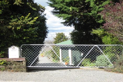 Photo of property in 11 Abbotsford Road, Waipawa, 4210