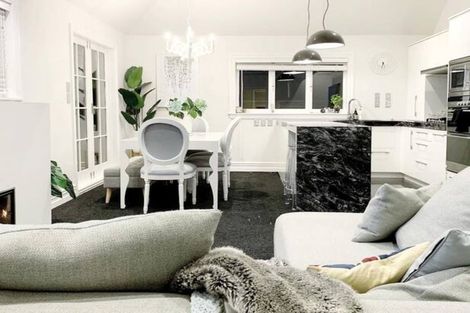 Photo of property in 236 Tinakori Road, Thorndon, Wellington, 6011