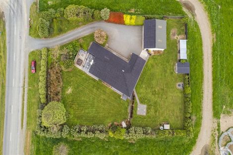 Photo of property in 211 Waikuku Beach Road, Waikuku, Rangiora, 7473