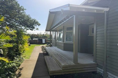 Photo of property in 27 Atiawa Street, Glen Avon, New Plymouth, 4312