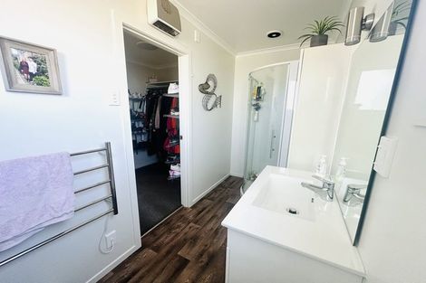 Photo of property in 27a Till Street, South Hill, Oamaru, 9400