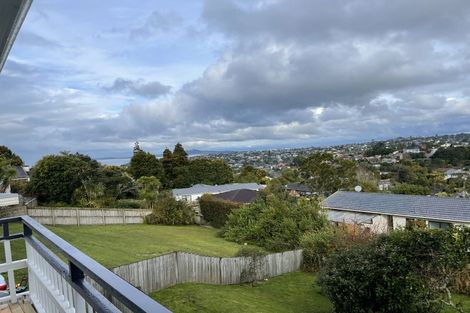 Photo of property in 166 Carlisle Road, Northcross, Auckland, 0632