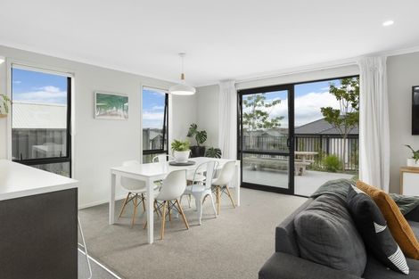 Photo of property in 5 Traverse Lane, Omokoroa, 3114