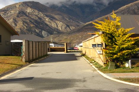 Photo of property in 16a Sylvan Street, Lake Hayes, Queenstown, 9304