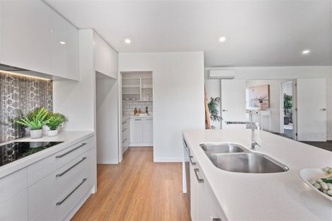 Photo of property in 3 Leonie Lane, West Melton, 7618