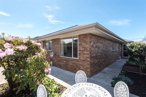 Photo of property in 53 Saint Martins Road, Saint Martins, Christchurch, 8022