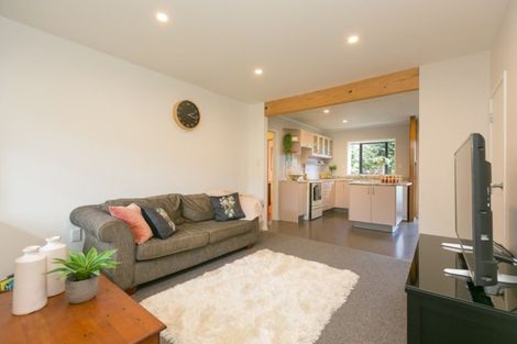 Photo of property in 9 Ruskin Place, Westown, New Plymouth, 4310