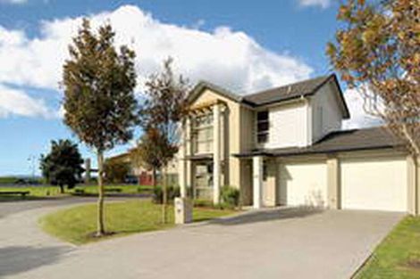 Photo of property in 29 The Track, Takanini, 2112
