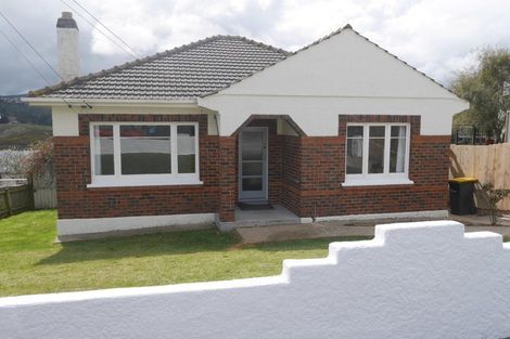 Photo of property in 20 Mornington Road, Balaclava, Dunedin, 9011