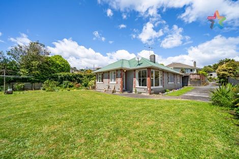 Photo of property in 12 Larsen Crescent, Tawa, Wellington, 5028