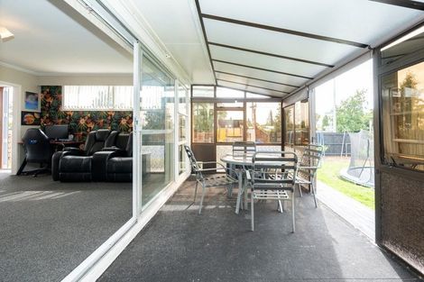 Photo of property in 65 Deanwell Avenue, Melville, Hamilton, 3206