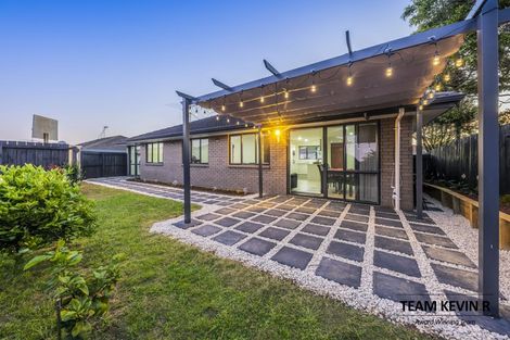 Photo of property in 11 Margarita Rise, Pukekohe, 2120