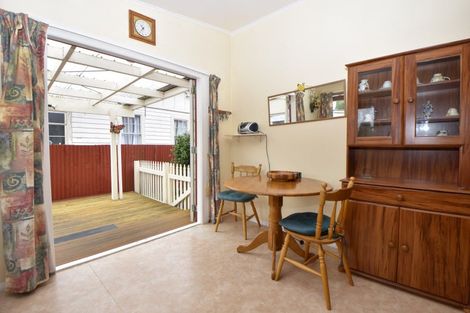 Photo of property in 8 Wyndham Street, Carterton, 5713