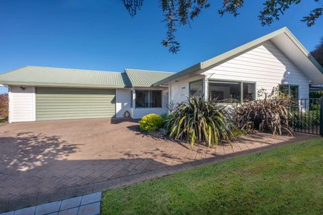 Photo of property in 54 Acacia Bay Road, Nukuhau, Taupo, 3330