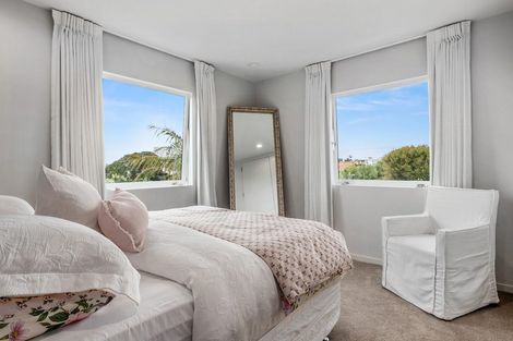 Photo of property in 7 Park Avenue, Takapuna, Auckland, 0622
