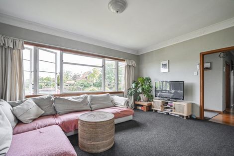 Photo of property in 98 Duchess Crescent, Mayfair, Hastings, 4122