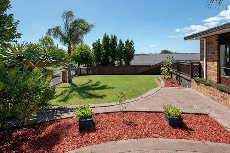 Photo of property in 26 Leicester Parade, Somerville, Auckland, 2014