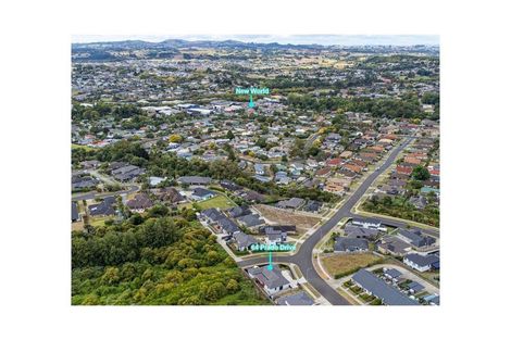 Photo of property in 64 Prado Drive, Pukekohe, 2120