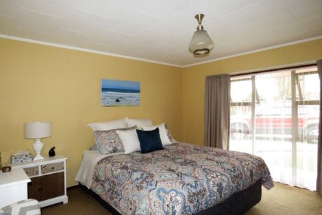 Photo of property in 64 Henley Street, Westport, 7825