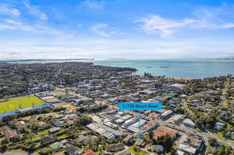 Photo of property in 1/730 Beach Road, Browns Bay, Auckland, 0630