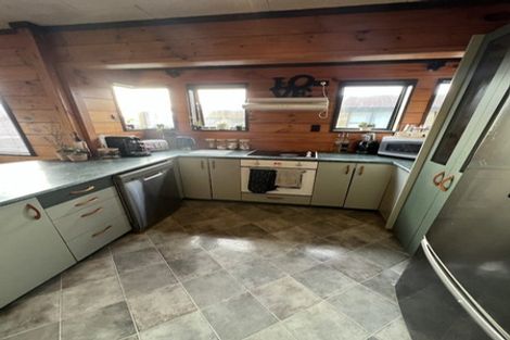 Photo of property in 12 Velma Crescent, Nawton, Hamilton, 3200