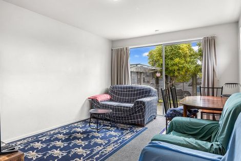 Photo of property in 49 Lyndon Street, Riccarton, Christchurch, 8041