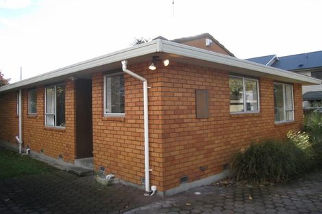 Photo of property in 2/31 Brougham Street, Addington, Christchurch, 8024