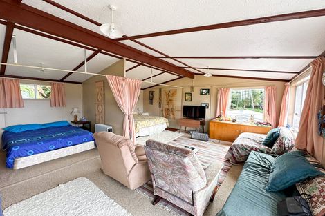 Photo of property in 218 Rangihaeata Road, Rangihaeata, Takaka, 7182