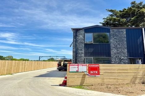 Photo of property in 2 Woolfield Road, Papatoetoe, Auckland, 2025