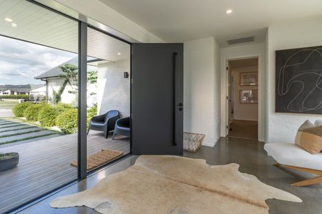 Photo of property in 25 Mike Smith Drive, Cambridge, 3434