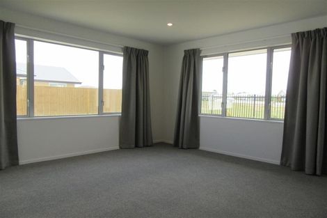 Photo of property in 51 Koura Drive, Rangiora, 7400