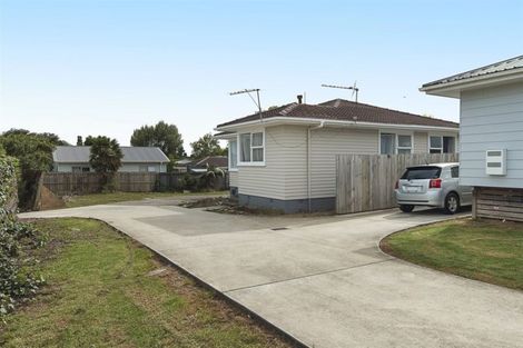 Photo of property in 36 Hobart Crescent, Wattle Downs, Auckland, 2103