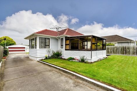 Photo of property in 6 Hillary Crescent, Upper Riccarton, Christchurch, 8041