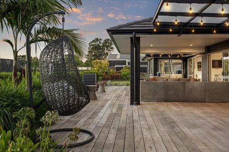 Photo of property in 583 State Highway 16, Kumeu, 0891