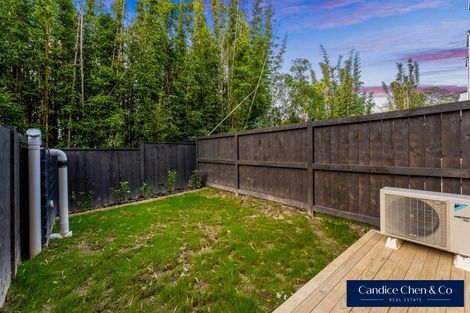 Photo of property in 19 Don Oliver Lane, Glen Eden, 0602