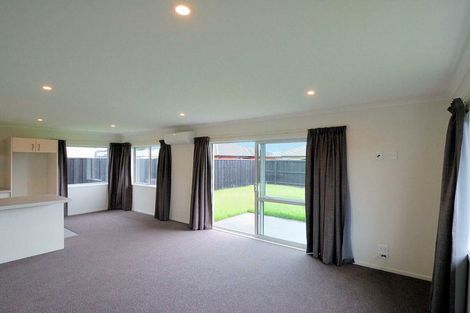 Photo of property in 23 Ragley Way, Rolleston, 7615
