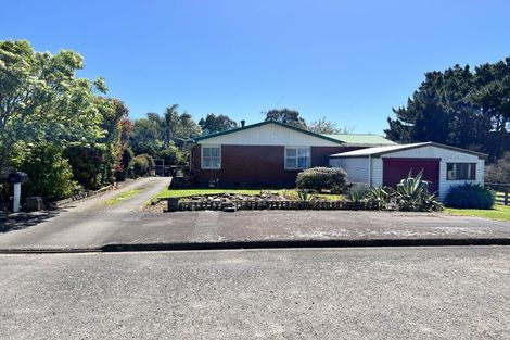 Photo of property in 35 Neptune Street, Dannevirke, 4930