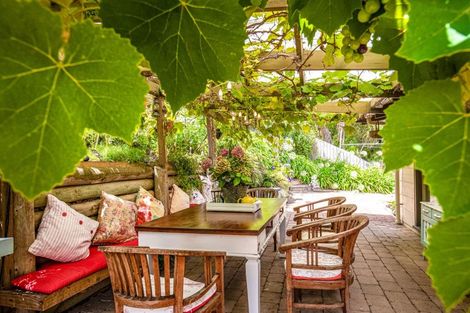 Photo of property in 16 Newstead Avenue, Browns Bay, Auckland, 0632