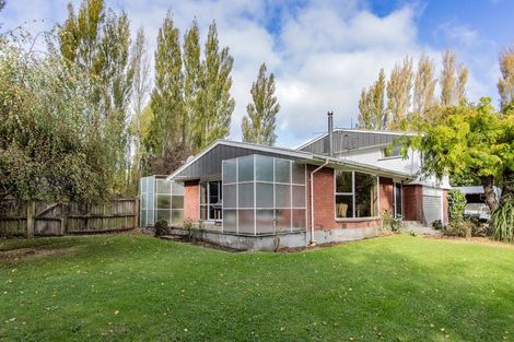Photo of property in 481 Marshland Road, Marshland, Christchurch, 8083